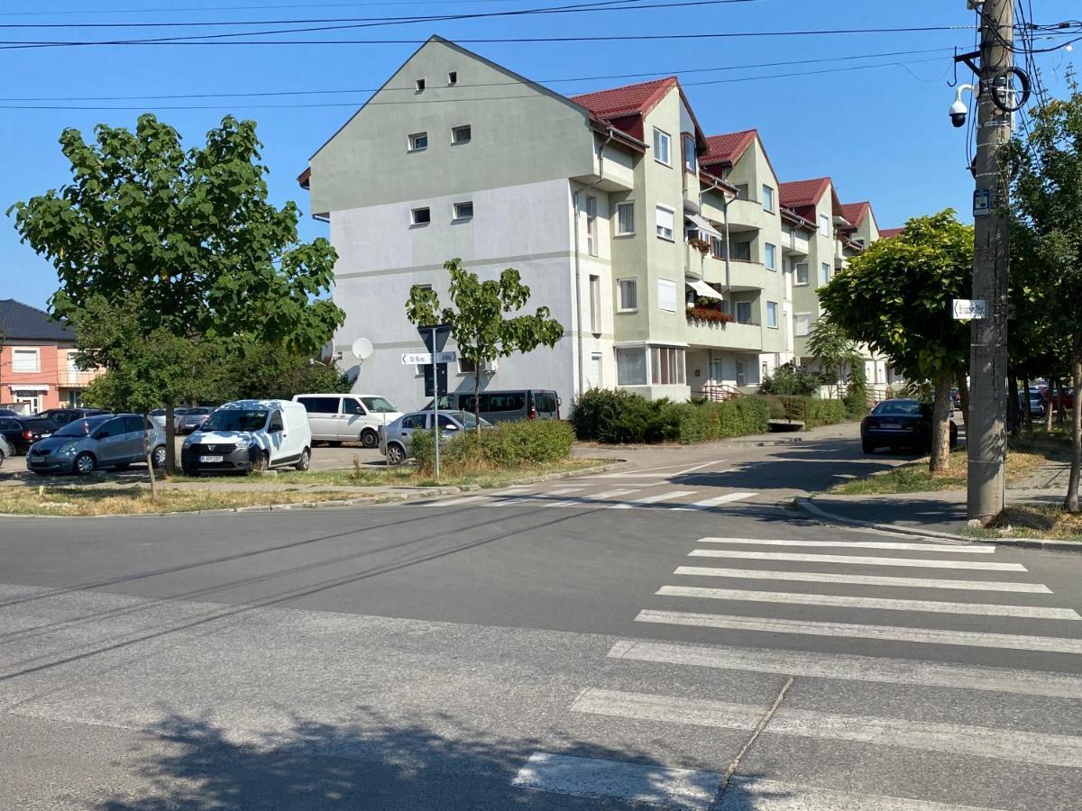 Apartament Raluca - Self Check-In تيميشورا المظهر الخارجي الصورة